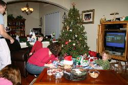 2005-12-24-Christmas-Eve-13.JPG